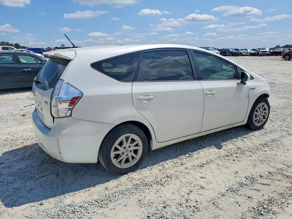 2012 TOYOTA PRIUS V THREE  