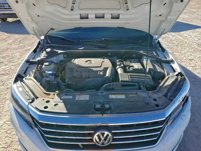 2021 VOLKSWAGEN PASSAT SE  