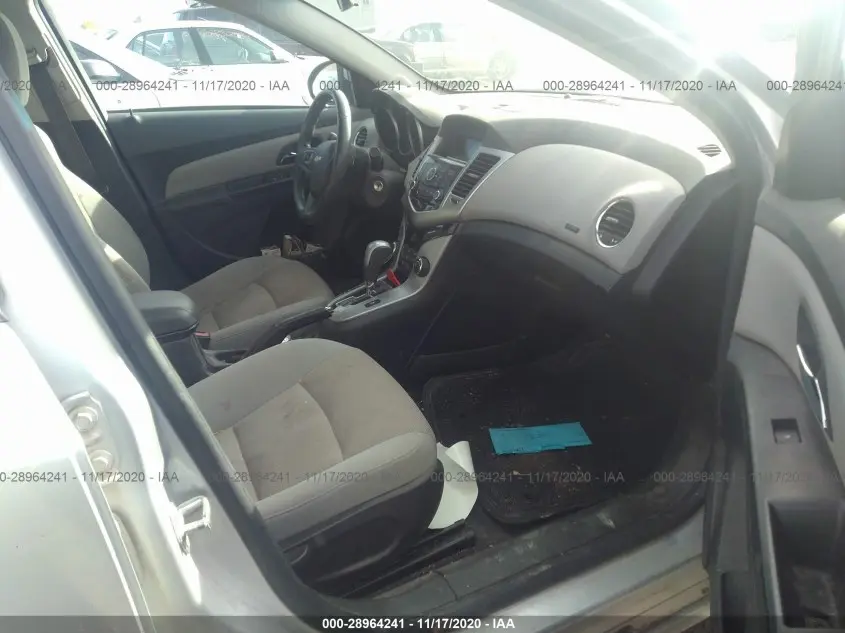 2012 CHEVROLET CRUZE LT W/1FL