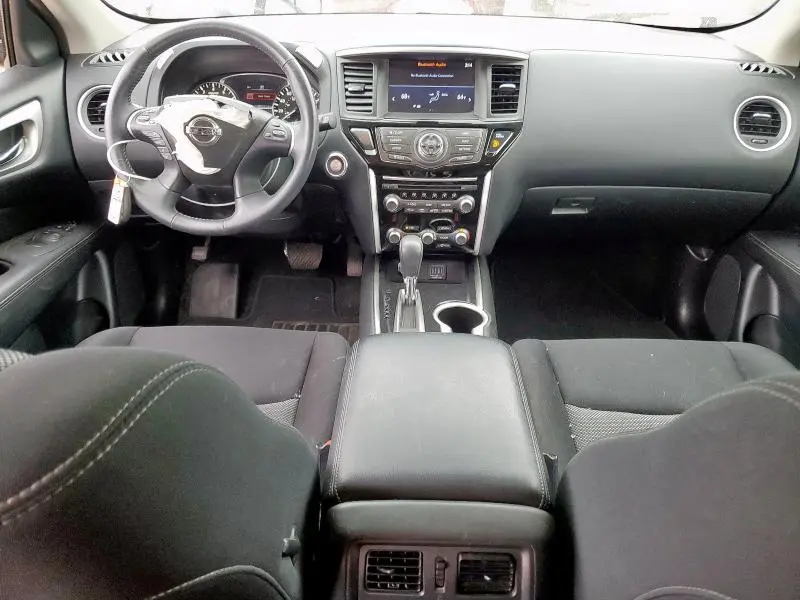 2018 NISSAN PATHFINDER S  