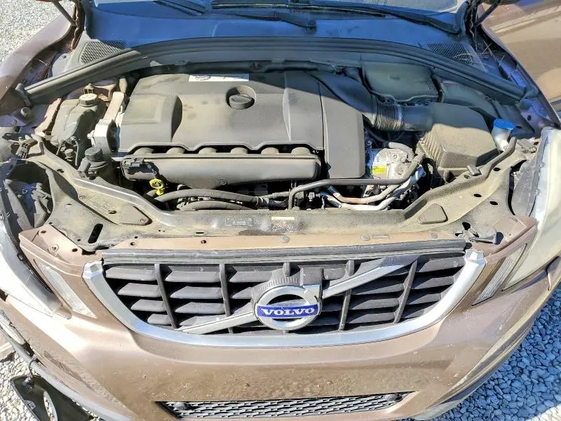 2010 VOLVO XC60 T6  
