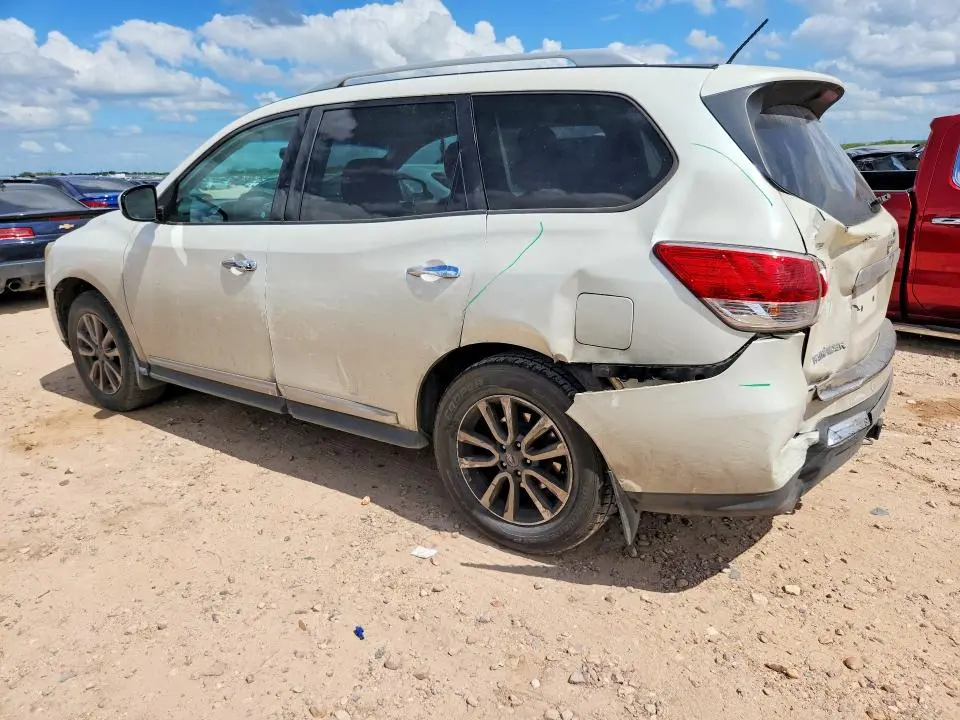 2016 NISSAN PATHFINDER SL  