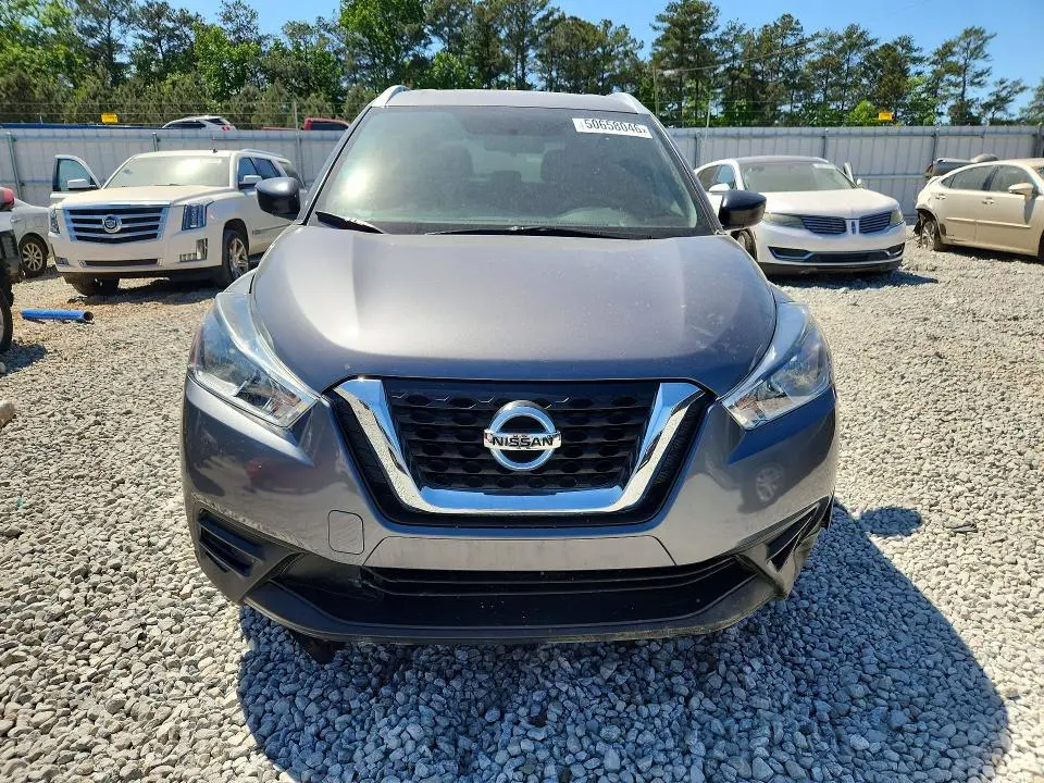 2019 NISSAN KICKS S  