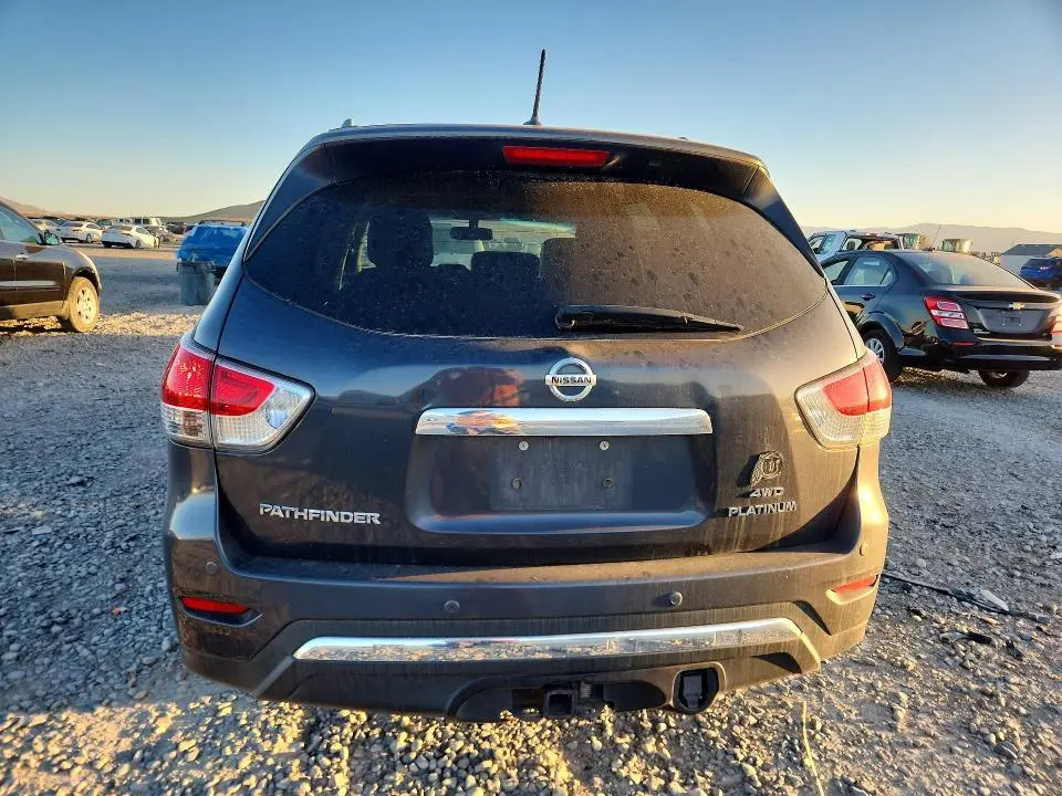 2014 NISSAN PATHFINDER S  