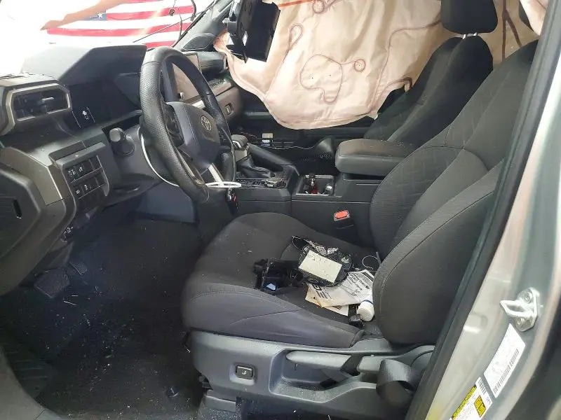 2024 TOYOTA TACOMA SR5  