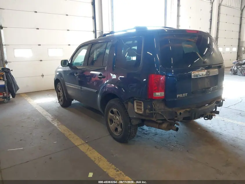 2015 HONDA PILOT LX
