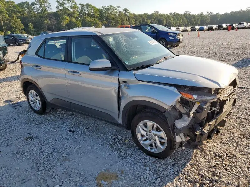 2022 HYUNDAI VENUE SE  