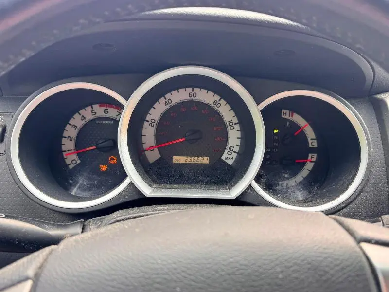 2012 TOYOTA TACOMA V6  