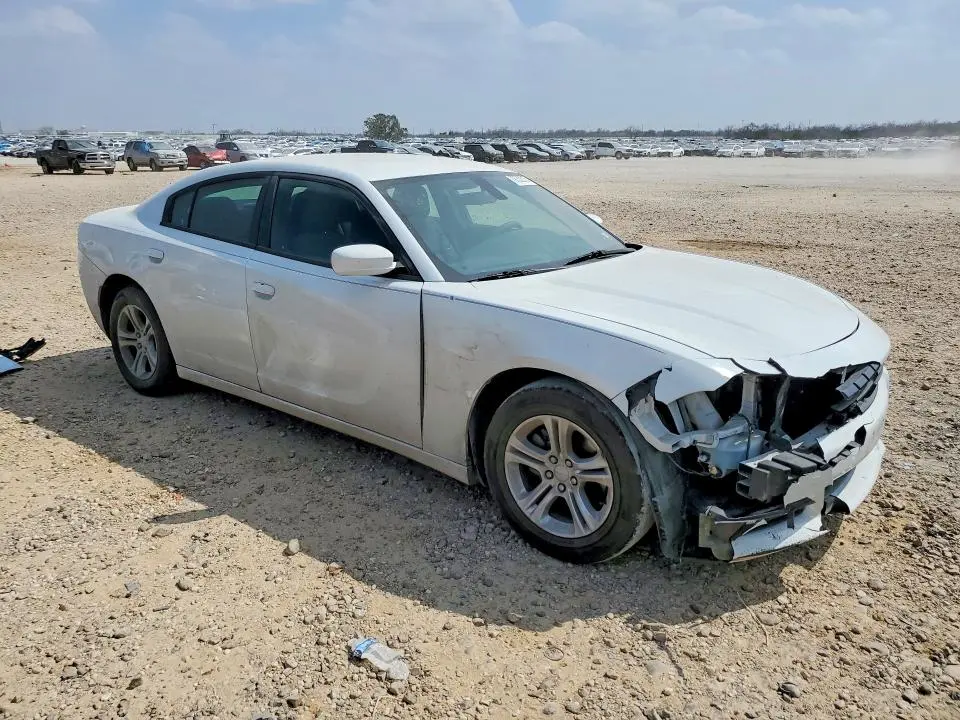 2018 DODGE CHARGER SXT  