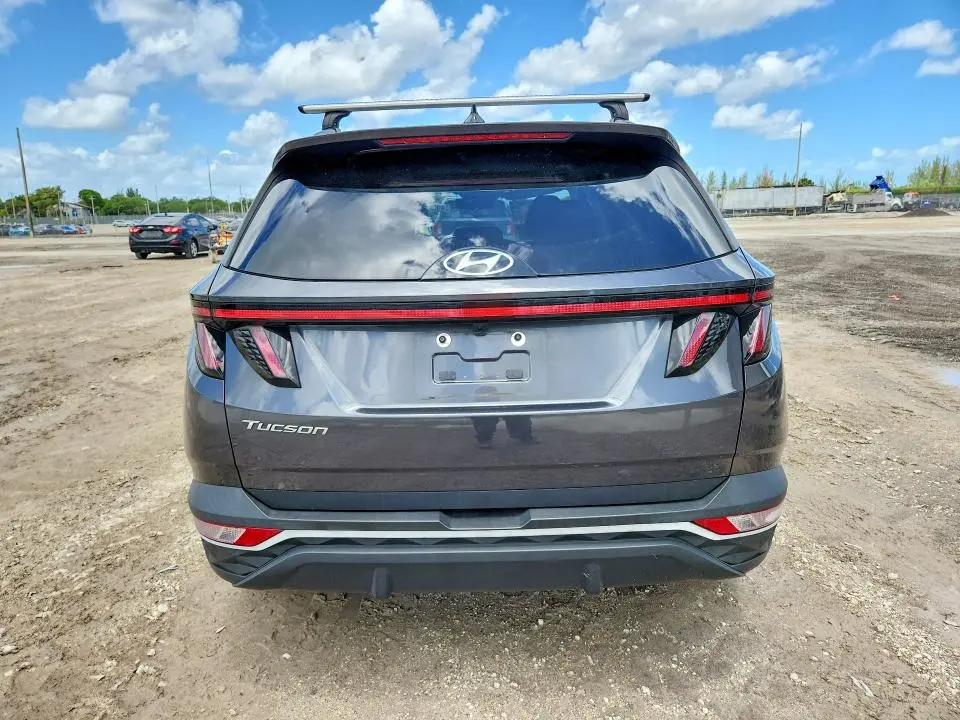 2022 HYUNDAI TUCSON SEL  