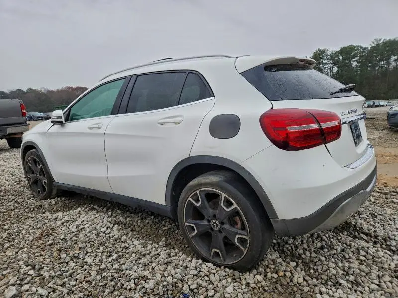 2019 MERCEDES-BENZ GLA 250  