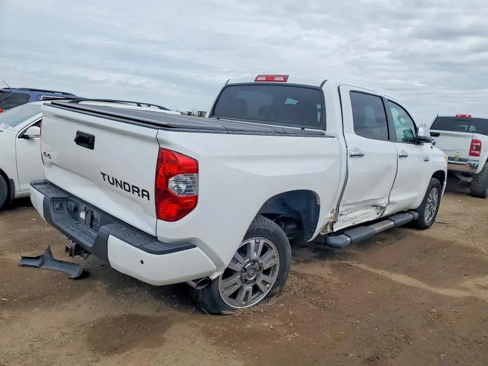 2017 TOYOTA TUNDRA PLATINUM  