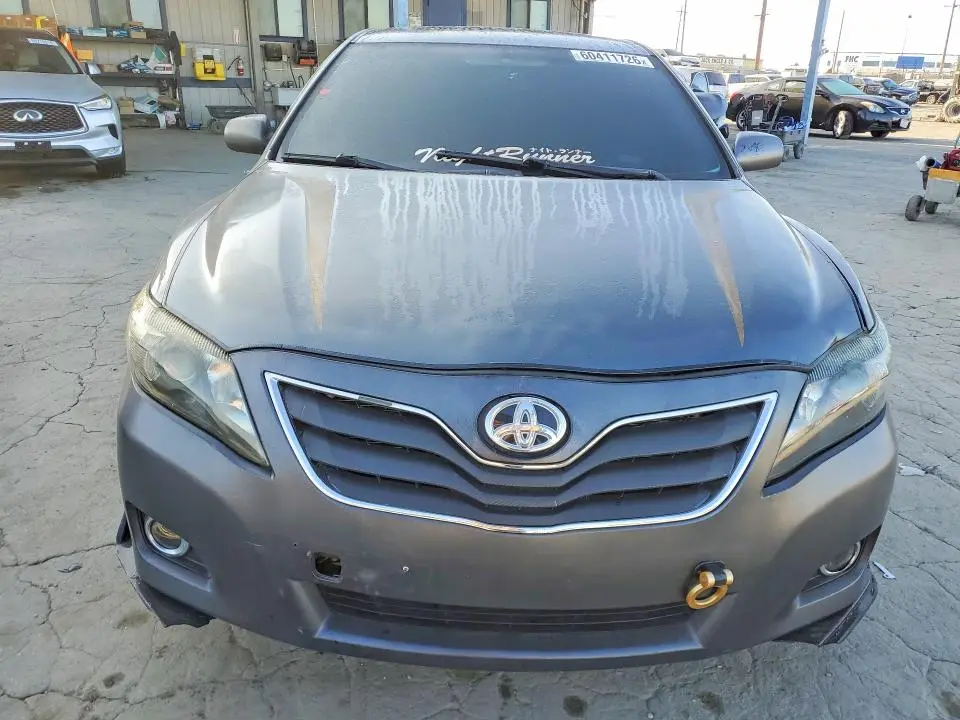 2011 TOYOTA CAMRY LE  