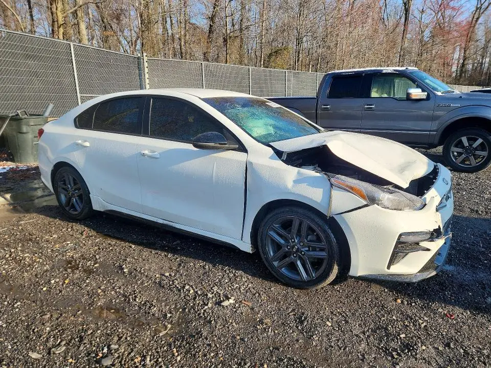 2021 KIA FORTE GT-LINE  