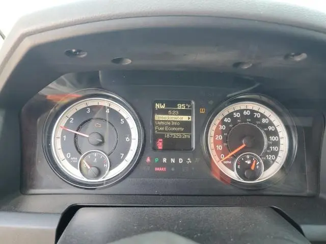 2016 RAM 1500 ST  
