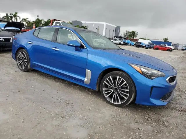 2018 KIA STINGER PREMIUM  