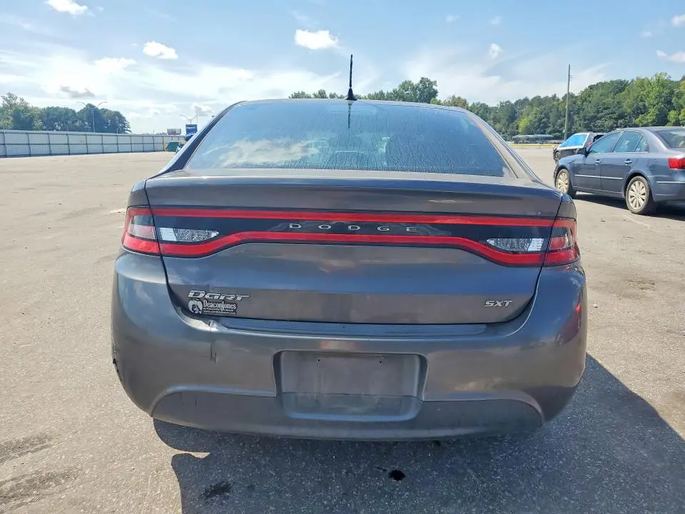 2015 DODGE DART SXT  