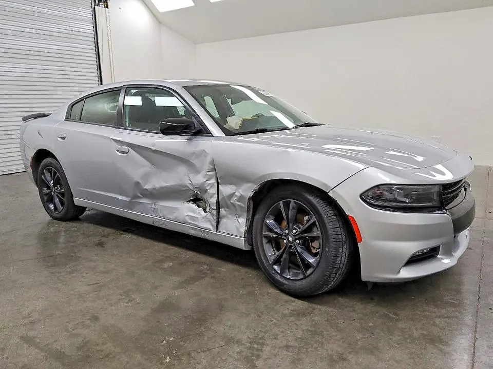 2023 DODGE CHARGER SXT  