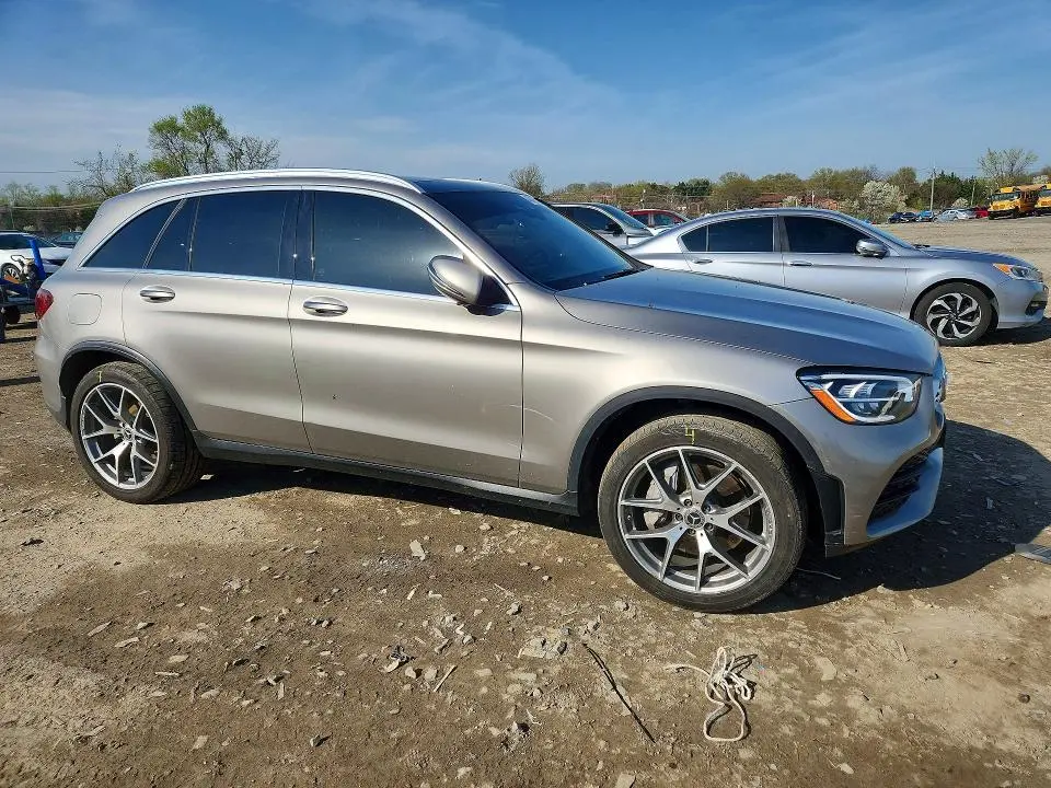 2020 MERCEDES-BENZ GLC 300 4MATIC  