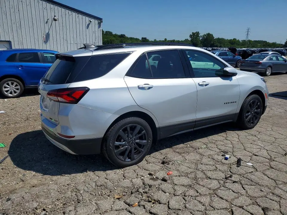 2022 CHEVROLET EQUINOX RS  
