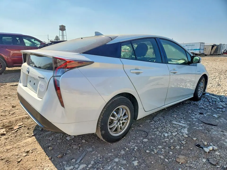 2016 TOYOTA PRIUS THREE  