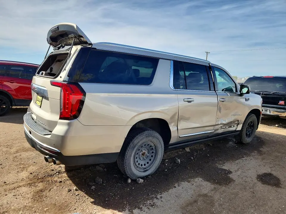 2021 GMC YUKON XL DENALI  