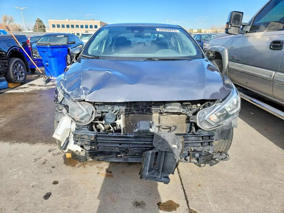 2021 NISSAN VERSA SV  