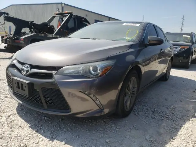 2016 TOYOTA CAMRY LE