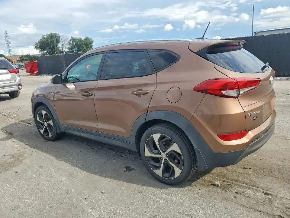 2016 HYUNDAI TUCSON SPORT  