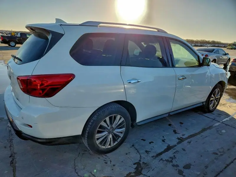 2019 NISSAN PATHFINDER S  