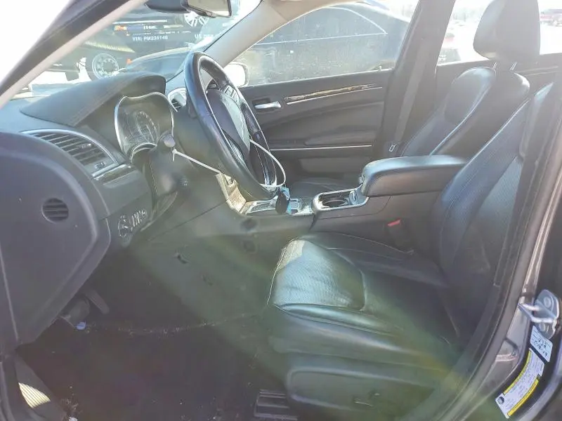 2019 CHRYSLER 300 LIMITED  