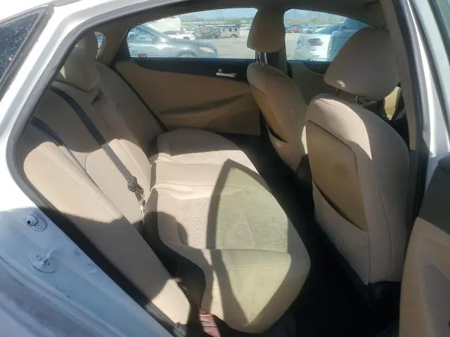2012 HYUNDAI SONATA GLS  