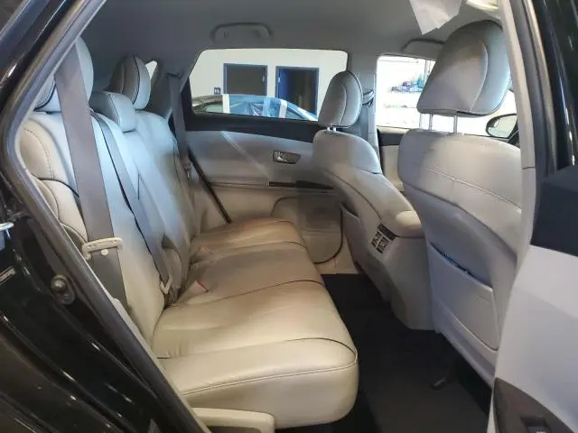 2013 TOYOTA VENZA LE