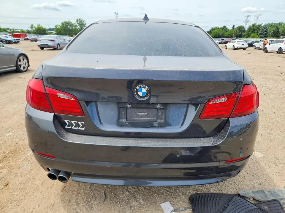 2011 BMW 528 I  
