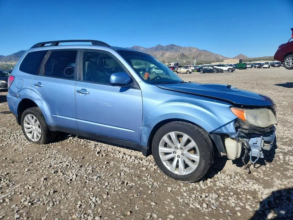 2011 SUBARU FORESTER 2.5X PREMIUM  