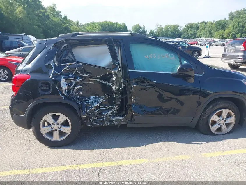 2020 CHEVROLET TRAX FWD LT