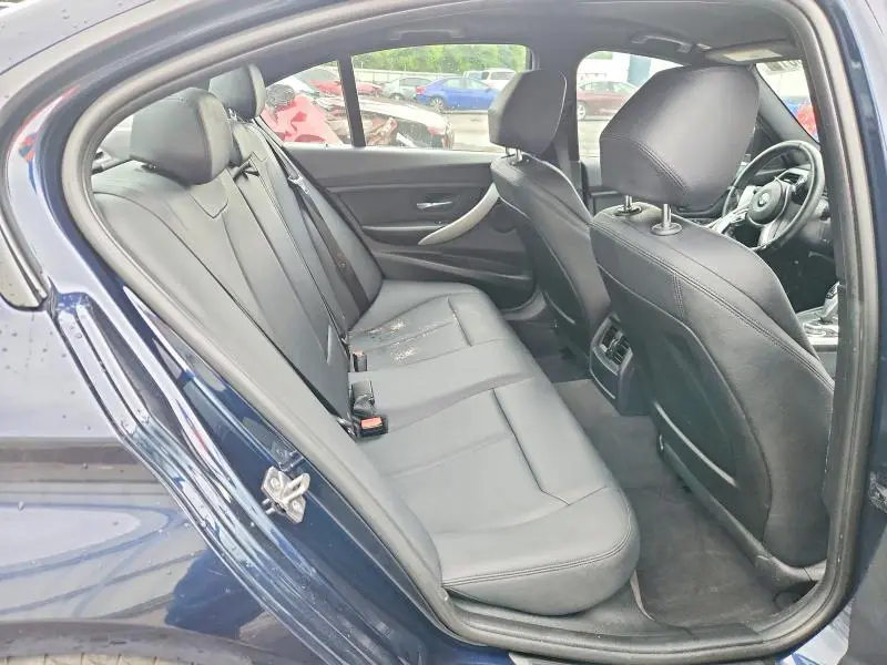 2013 BMW 320 I  