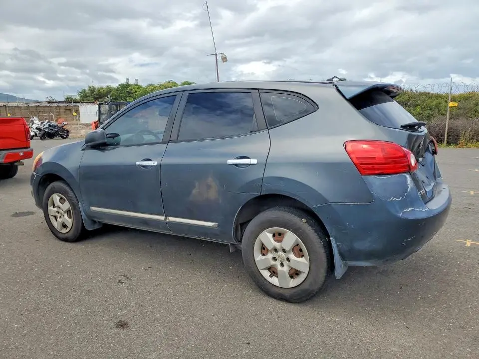 2013 NISSAN ROGUE S  