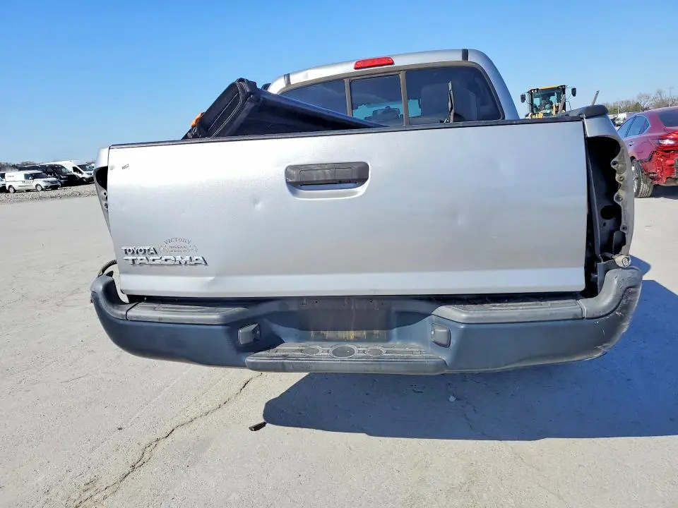 2015 TOYOTA TACOMA BASE  