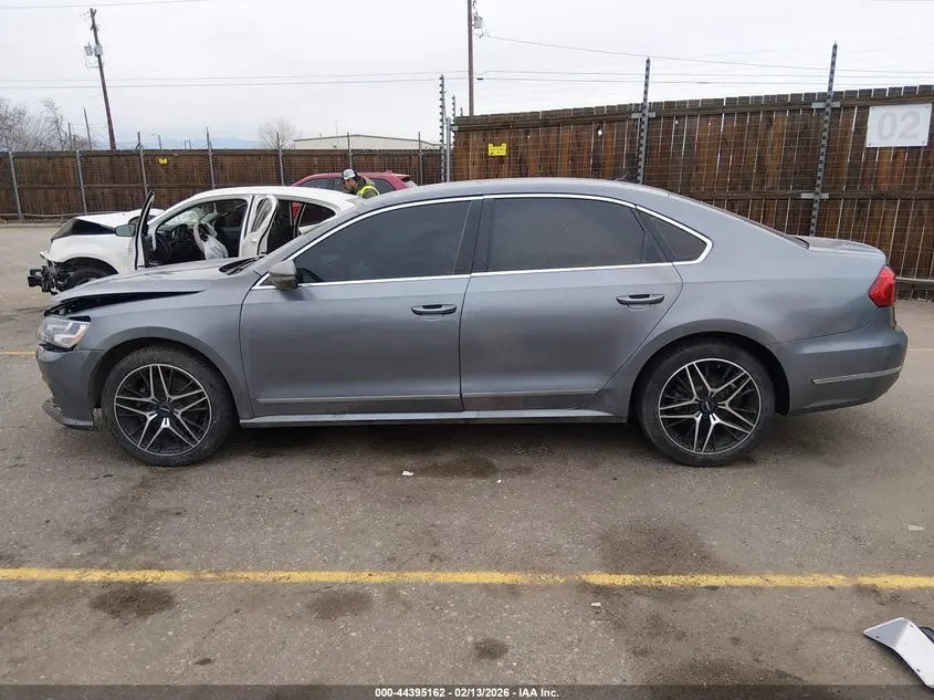 2017 VOLKSWAGEN PASSAT 1.8T S