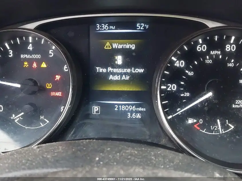 2015 NISSAN ROGUE SV