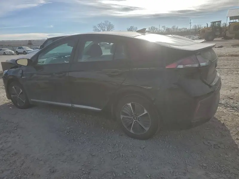 2020 HYUNDAI IONIQ SE  