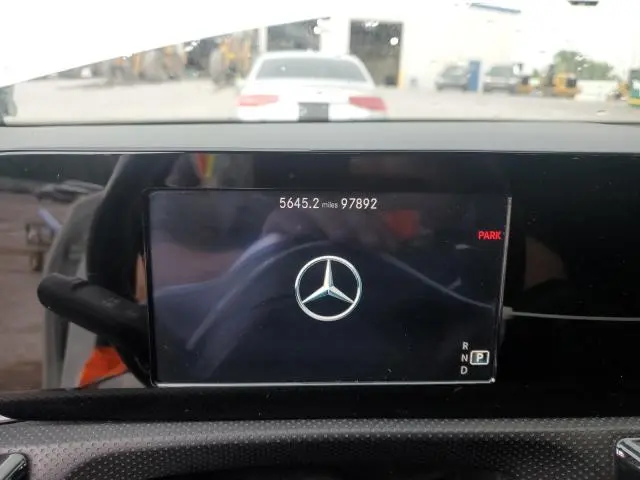 2019 MERCEDES-BENZ A 220  