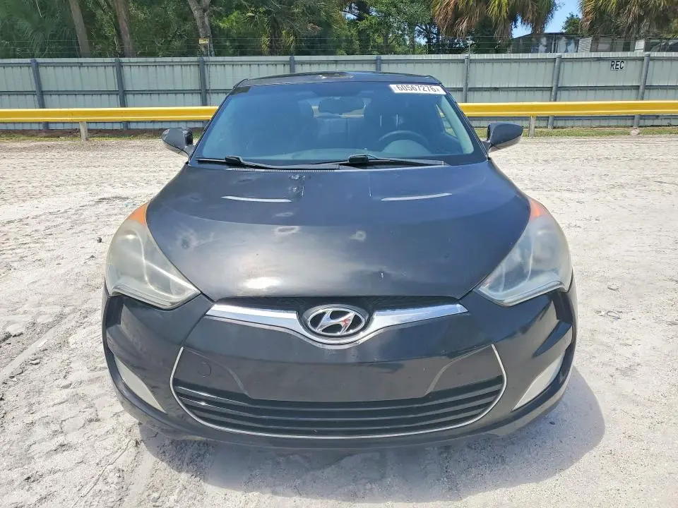 2013 HYUNDAI VELOSTER BASE  