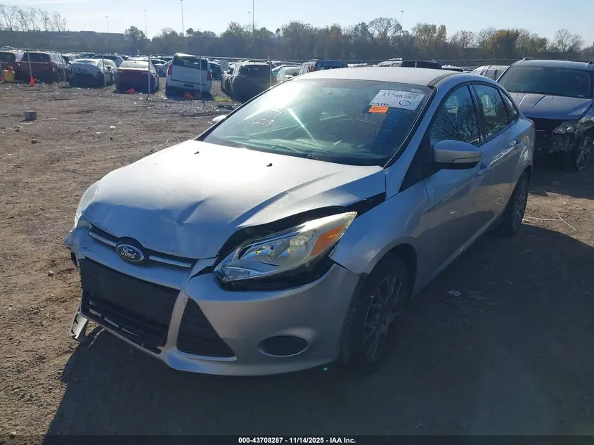2013 FORD FOCUS SE