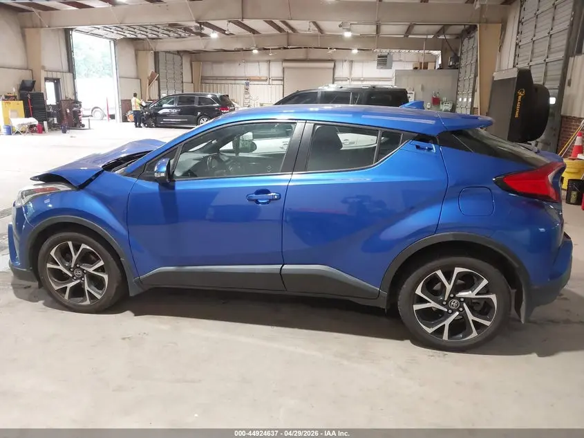 2018 TOYOTA C-HR XLE