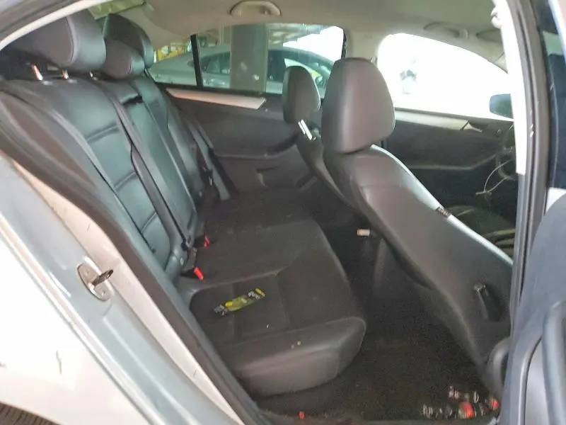 2014 VOLKSWAGEN JETTA SE  