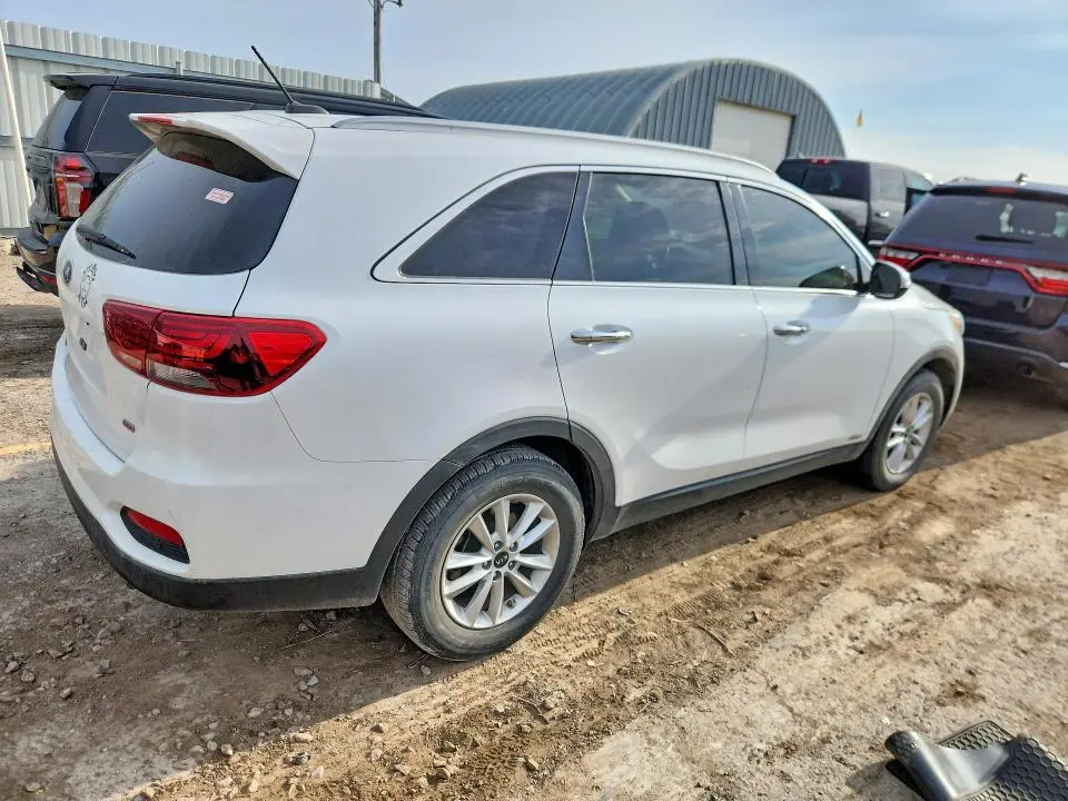 2020 KIA SORENTO LX  