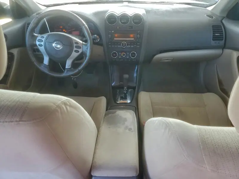2010 NISSAN ALTIMA BASE  