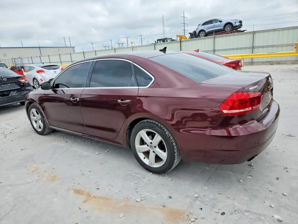 2014 VOLKSWAGEN PASSAT SE  